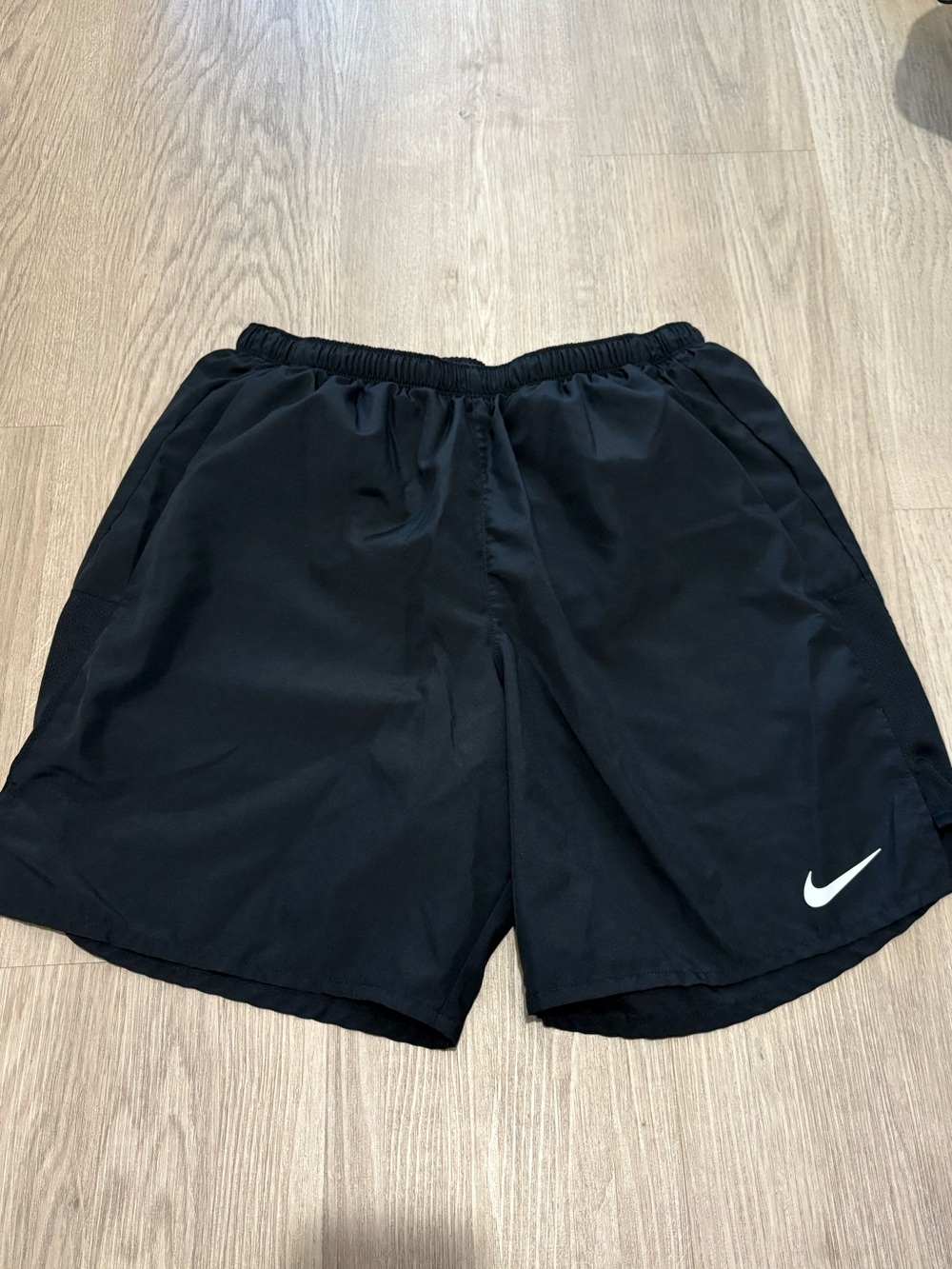 NWT Nike Mens Dri Fit Woven Running Shorts Brief Liner M Black CZ9066 010 New